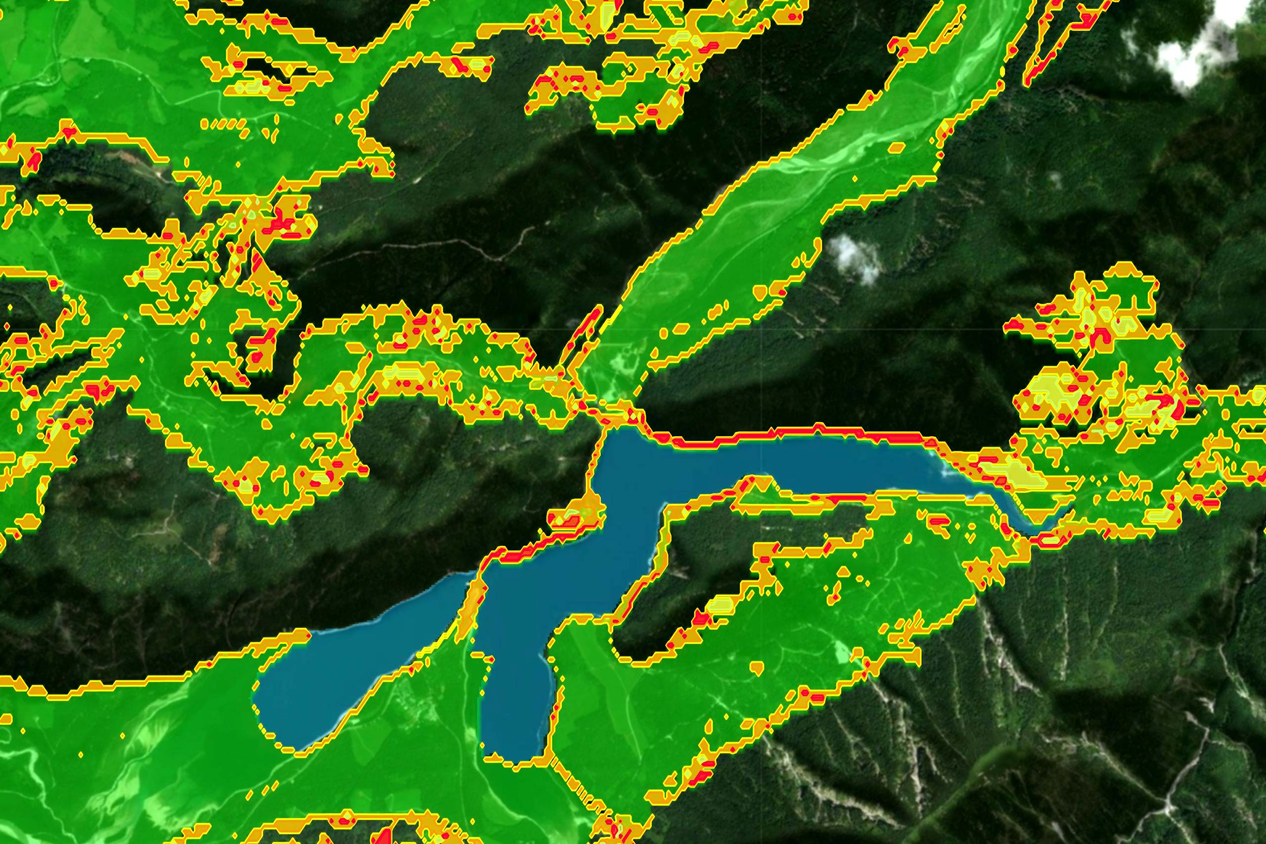 In the image, robust areas are shown in green and non-robust areas in orange/red. This shows how a route by the lake is not robust.